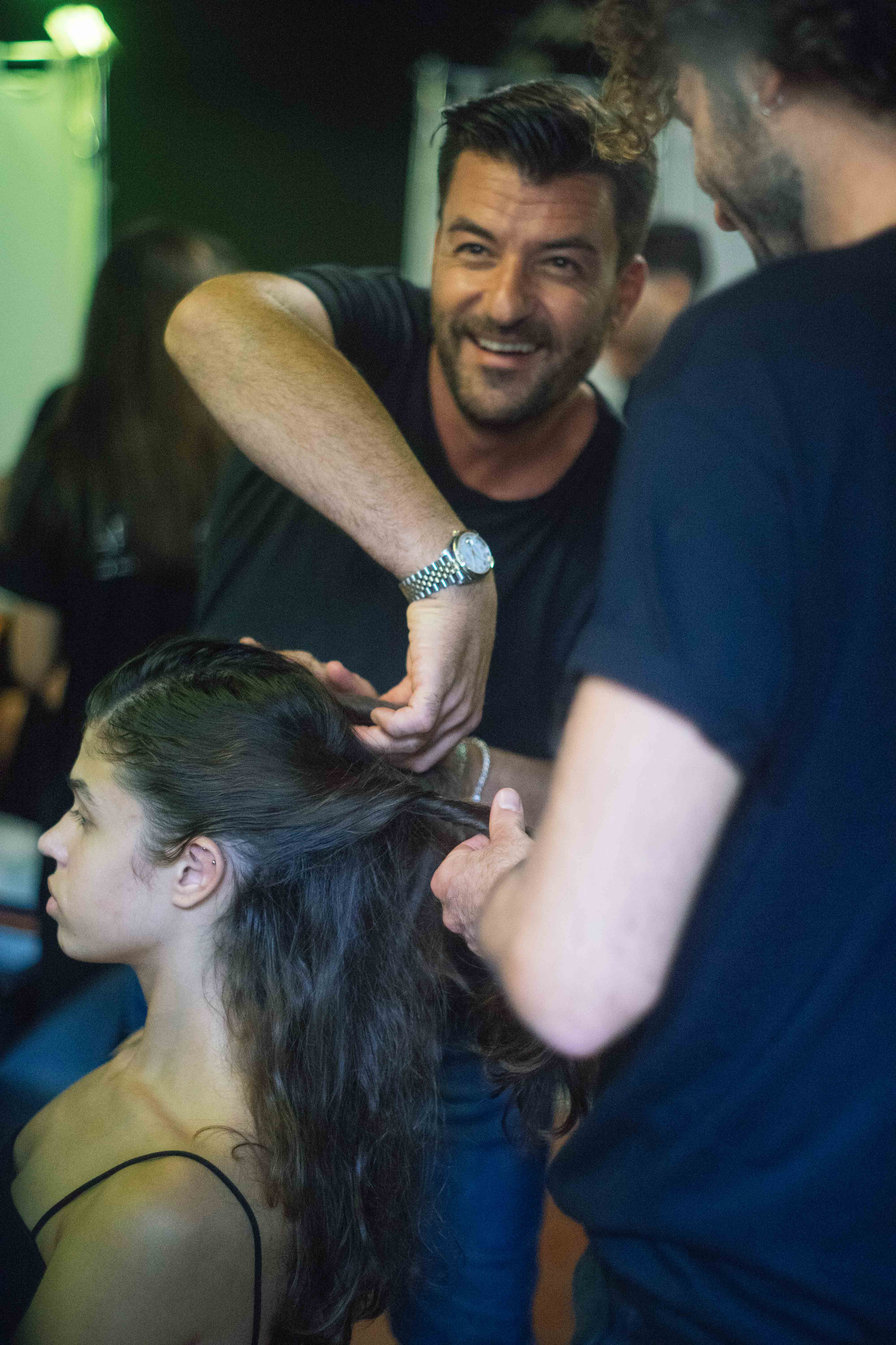 Hairstyle gipsy firmato Toni Pellegrino per la donna di Mario Dice alla Milano Fashion Week
